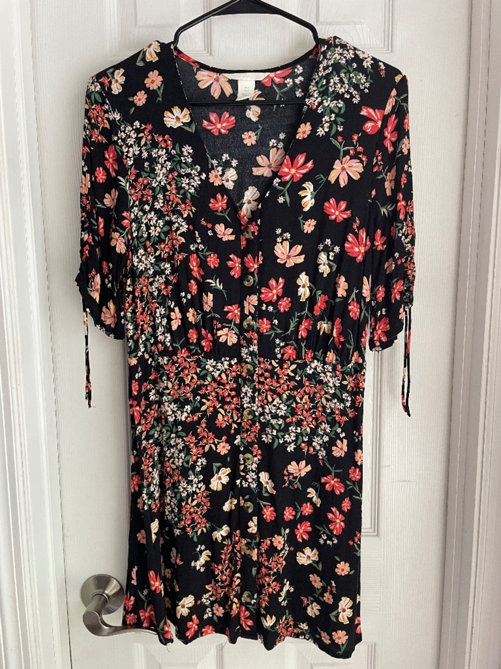 H&M Black Floral Button Front Mini Dress - Size 6